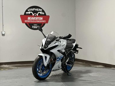 2026 Suzuki GSX-8R - Photo 1