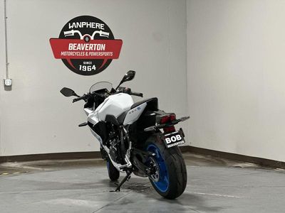 2026 Suzuki GSX-8R - Photo 4