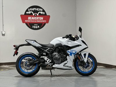 2026 Suzuki GSX-8R - Photo 6