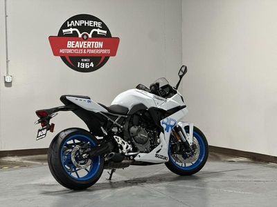 2026 Suzuki GSX-8R - Photo 7