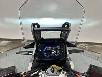 2024 Suzuki V-Strom 1050 - Photo 12