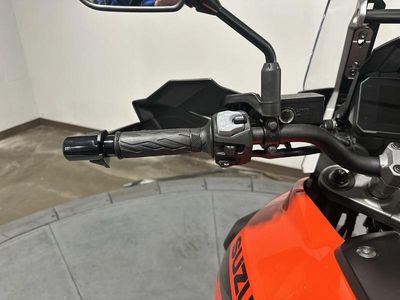 2024 Suzuki V-Strom 1050 - Photo 14