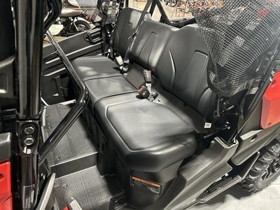 2025 Honda Pioneer 1000-6 Deluxe Crew - Photo 11