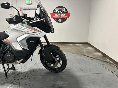 2024 KTM 1290 Super Adventure S - Photo 11