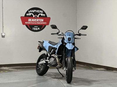 2025 Suzuki DR-Z4SMM5 - Photo 2
