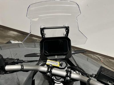 2024 Suzuki V-Strom 800 - Photo 12
