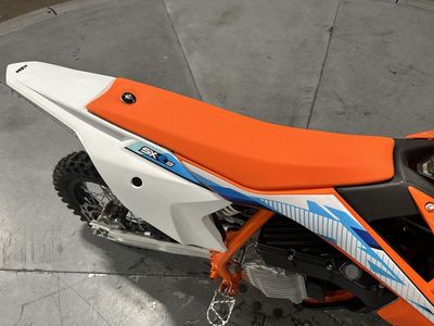 2024 KTM SX-E 3 - Photo 11