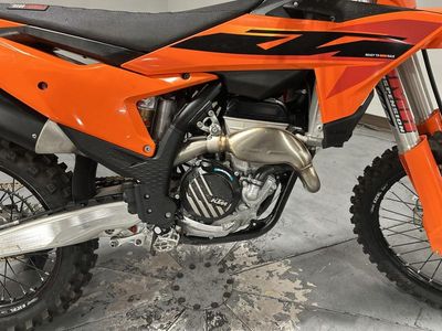 2025 KTM 250 SX-F - Photo 17