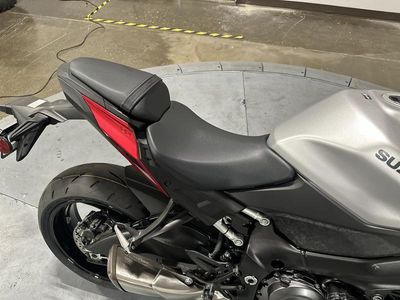 2024 Suzuki GSX-S1000 - Photo 11