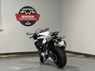 2026 Honda CBR1000RR - Photo 4