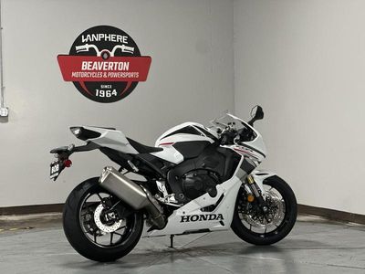 2026 Honda CBR1000RR - Photo 7