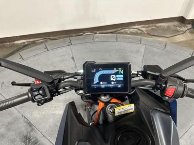 2025 KTM 390 Duke - Photo 12