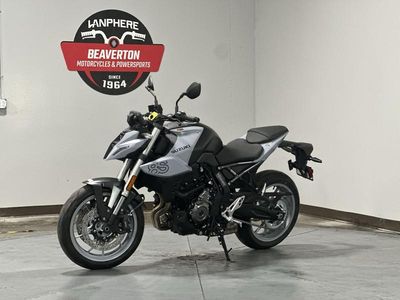 2024 Suzuki GSX-8S - Photo 9