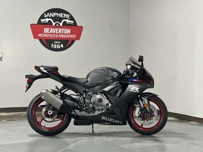 2026 Suzuki GSX-R600 - Photo 7