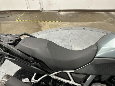2024 Suzuki V-Strom 800 - Photo 11