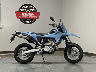 2025 Suzuki DR-Z4SMM5 - Photo 8