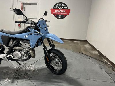 2025 Suzuki DR-Z4SMM5 - Photo 10