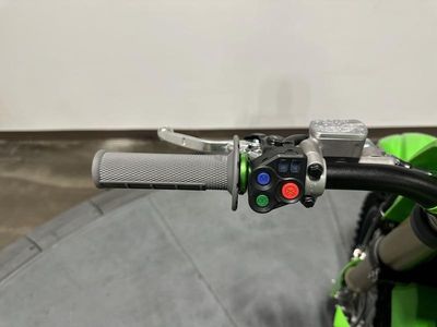 2026 Kawasaki KX450 - Photo 14
