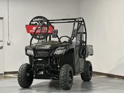 2026 Honda Pioneer 520 - Photo 2
