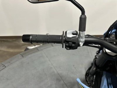 2025 Suzuki DR-Z4SMM5 - Photo 14