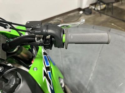 2026 Kawasaki KX450 - Photo 13
