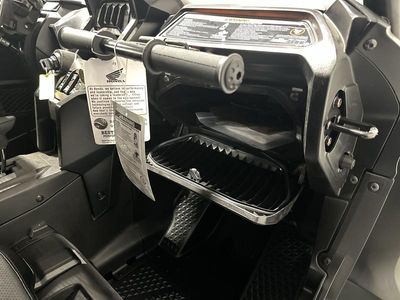 2025 Honda Talon 1000X-4 - Photo 15
