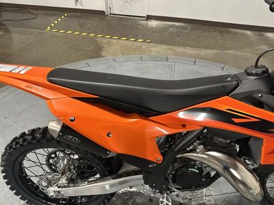2025 KTM 125 SX - Photo 11
