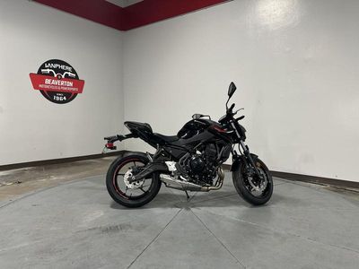 2025 Kawasaki Z650 - Photo 9