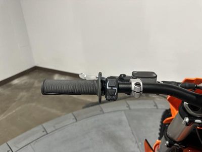 2025 KTM 450 SX-F - Photo 14