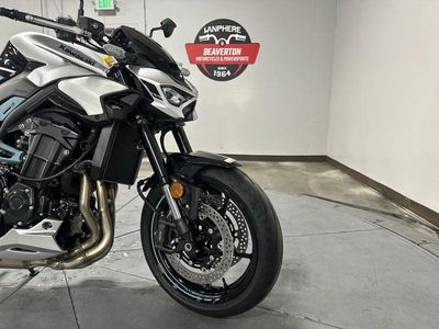 2025 Kawasaki ZR900SSFAL - Photo 10