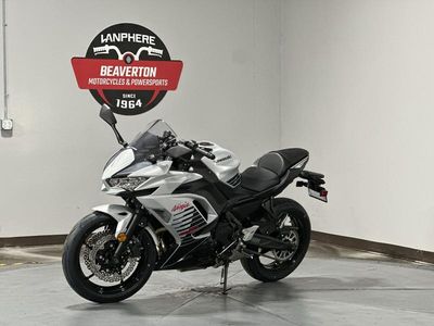 2026 Kawasaki Ninja 650 ABS - Photo 2