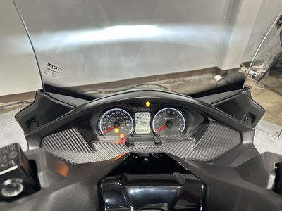 2026 Suzuki Burgman 400 - Photo 12