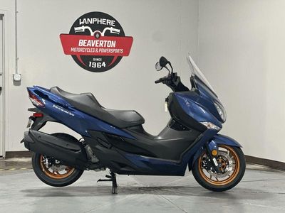 2026 Suzuki Burgman 400 - Photo 7