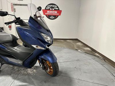 2026 Suzuki Burgman 400 - Photo 10