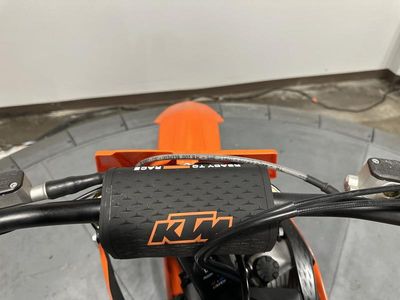 2025 KTM 250 SX-F - Photo 12