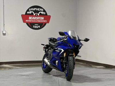 2025 Yamaha YZF-R7 - Photo 1