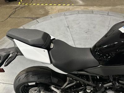 2026 Kawasaki Z900 ABS - Photo 11