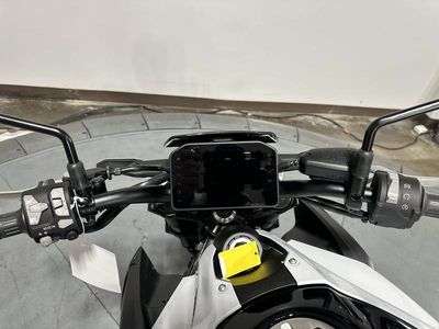 2026 Kawasaki Z900 ABS - Photo 12