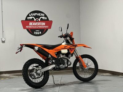 2026 KTM 500 EXC-F - Photo 9