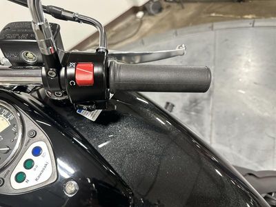2026 Kawasaki Vulcan 900 Custom - Photo 13