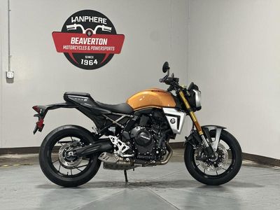 2026 Suzuki GSX-8T - Photo 8