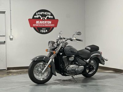 2025 Suzuki Boulevard C50 - Photo 2