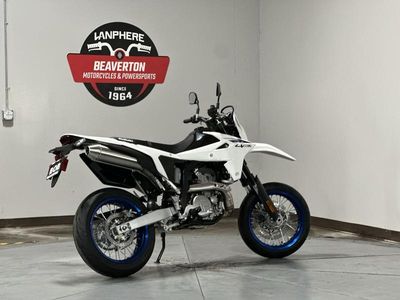 2025 Suzuki DR-Z4SMM5 - Photo 4
