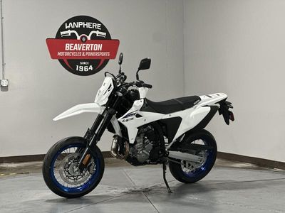 2025 Suzuki DR-Z4SMM5 - Photo 8