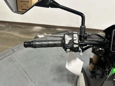 2026 Kawasaki Z900 SE ABS - Photo 13