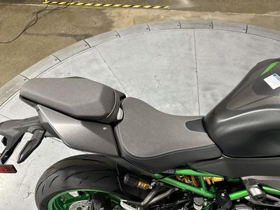2026 Kawasaki Z900 SE ABS - Photo 10