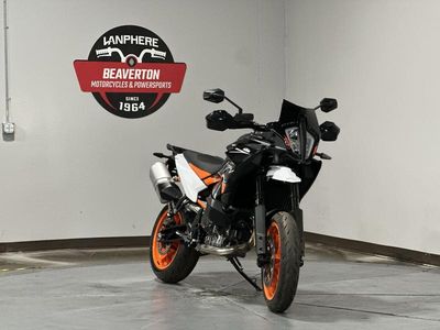 2024 KTM 890 SMT - Photo 1