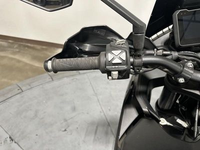 2024 KTM 890 SMT - Photo 14