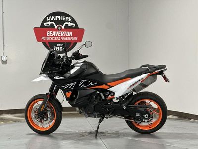 2024 KTM 890 SMT - Photo 9