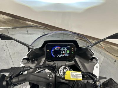2026 Suzuki GSX-8R - Photo 12